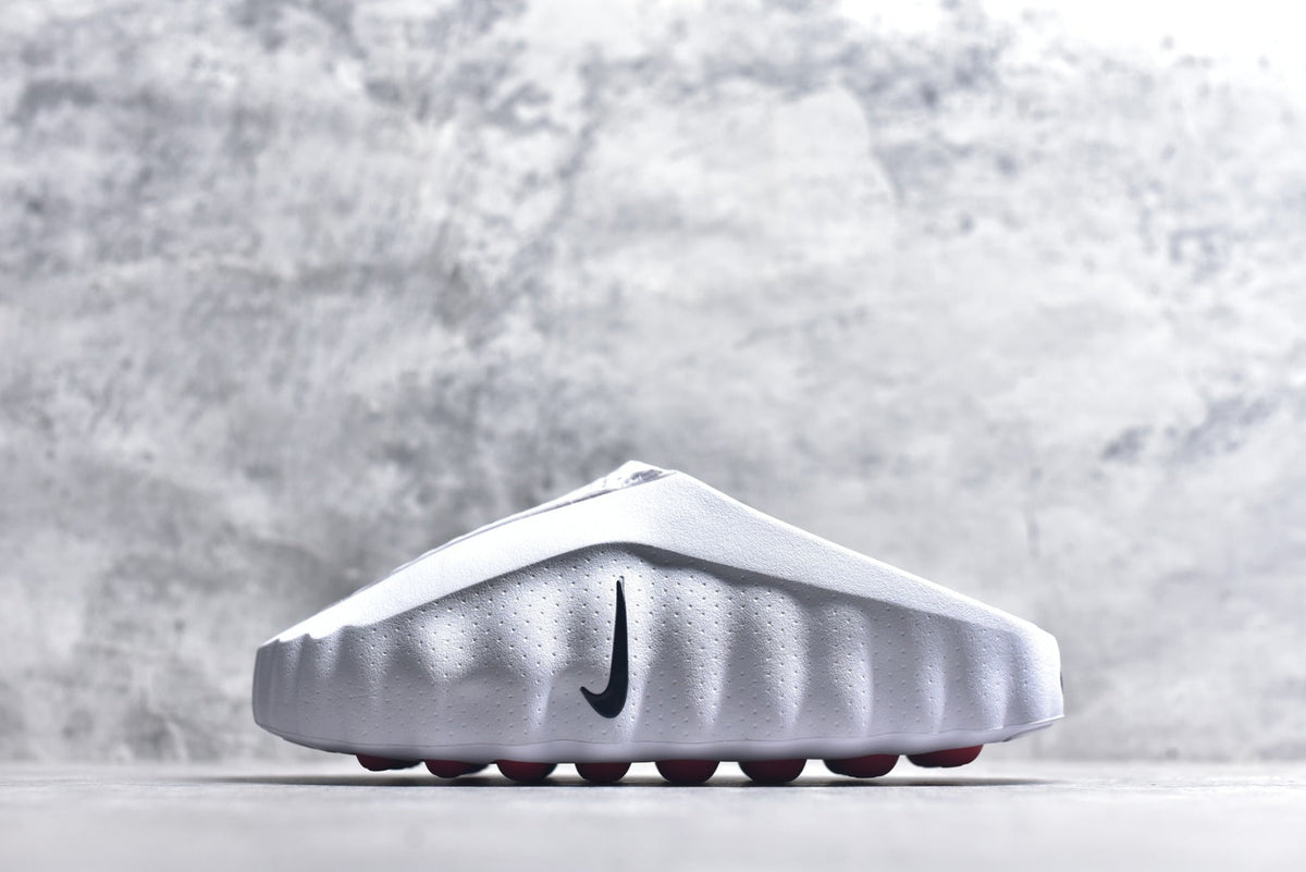 Nike Mind 001 Closed-Toe Massage Slide HQ4307-101