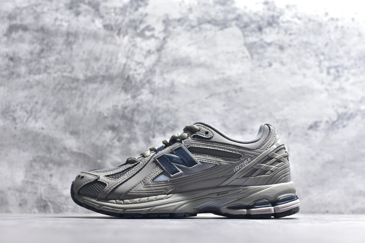 New Balance 1906 Retro Lifestyle Sneaker | M1906RB