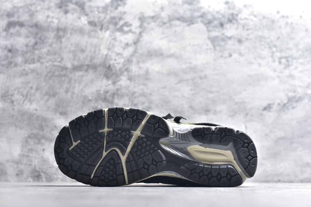 New Balance 1906 Retro Lifestyle Sneaker | U1906ANC
