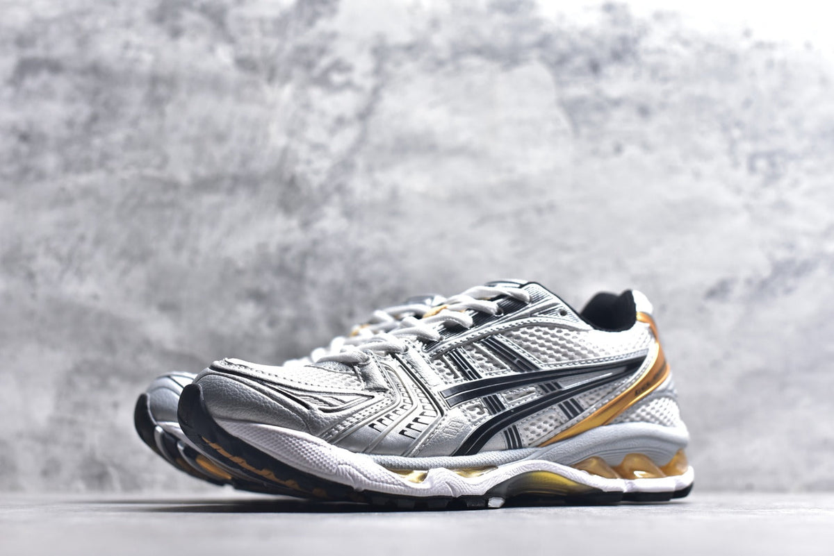ASICS GEL-KAYANO 14 Retro Running Lifestyle Sneaker | 1201A019-102