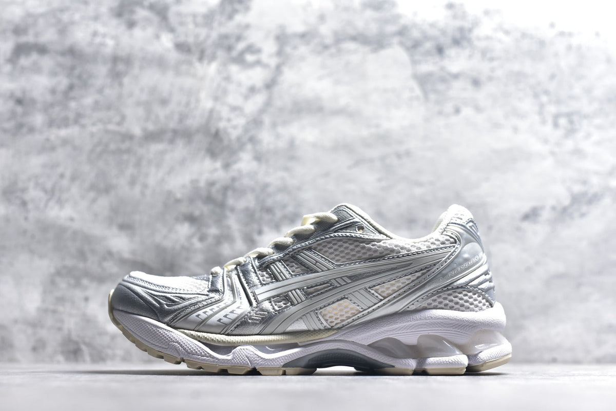 ASICS GEL-KAYANO 14 Retro Running Lifestyle Sneaker | 1201A457-100