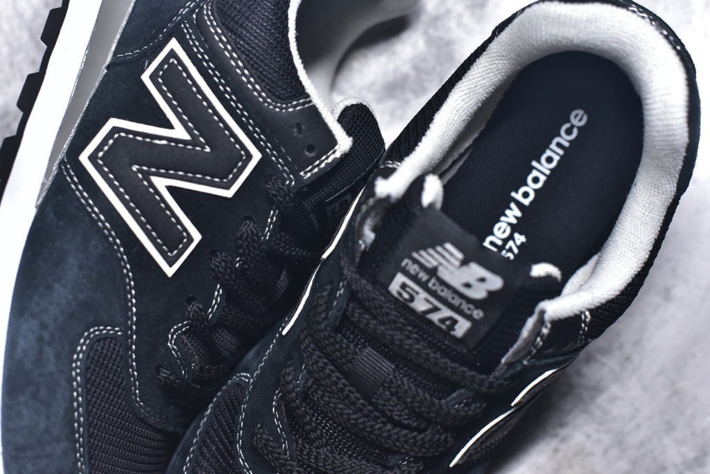 New Balance NB574 Low-Top Retro Casual Running Shoe U574NAB