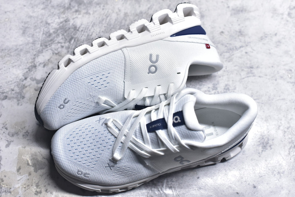 On Cloud X 4 Women's Low-Top Running Sneaker 3WE30073559