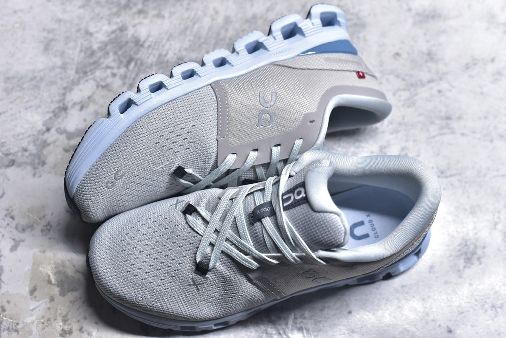 On Cloud X 4 Women's Low-Top Running Sneaker 3WE30073278