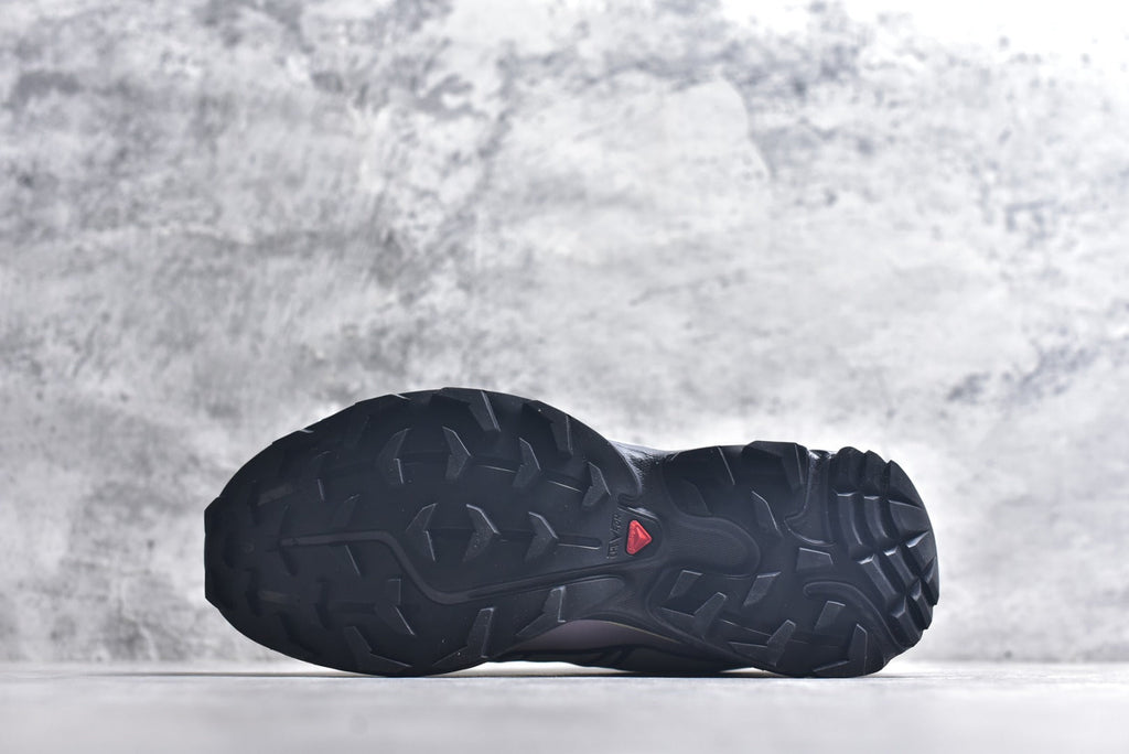 Salomon XT-6 | Retro Trail Running Sneaker | 477376